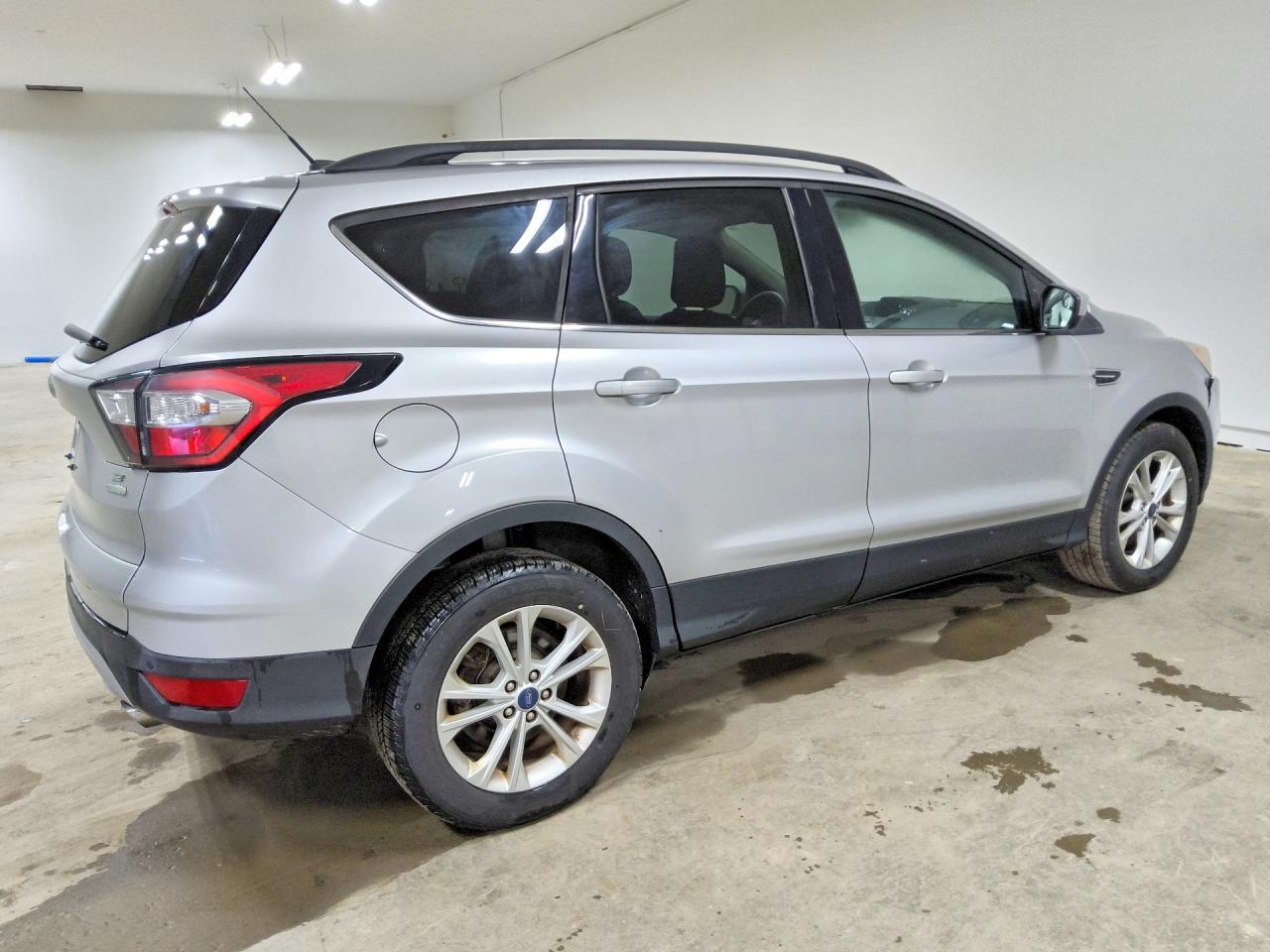 2018 FORD ESCAPE SE — снимка 3