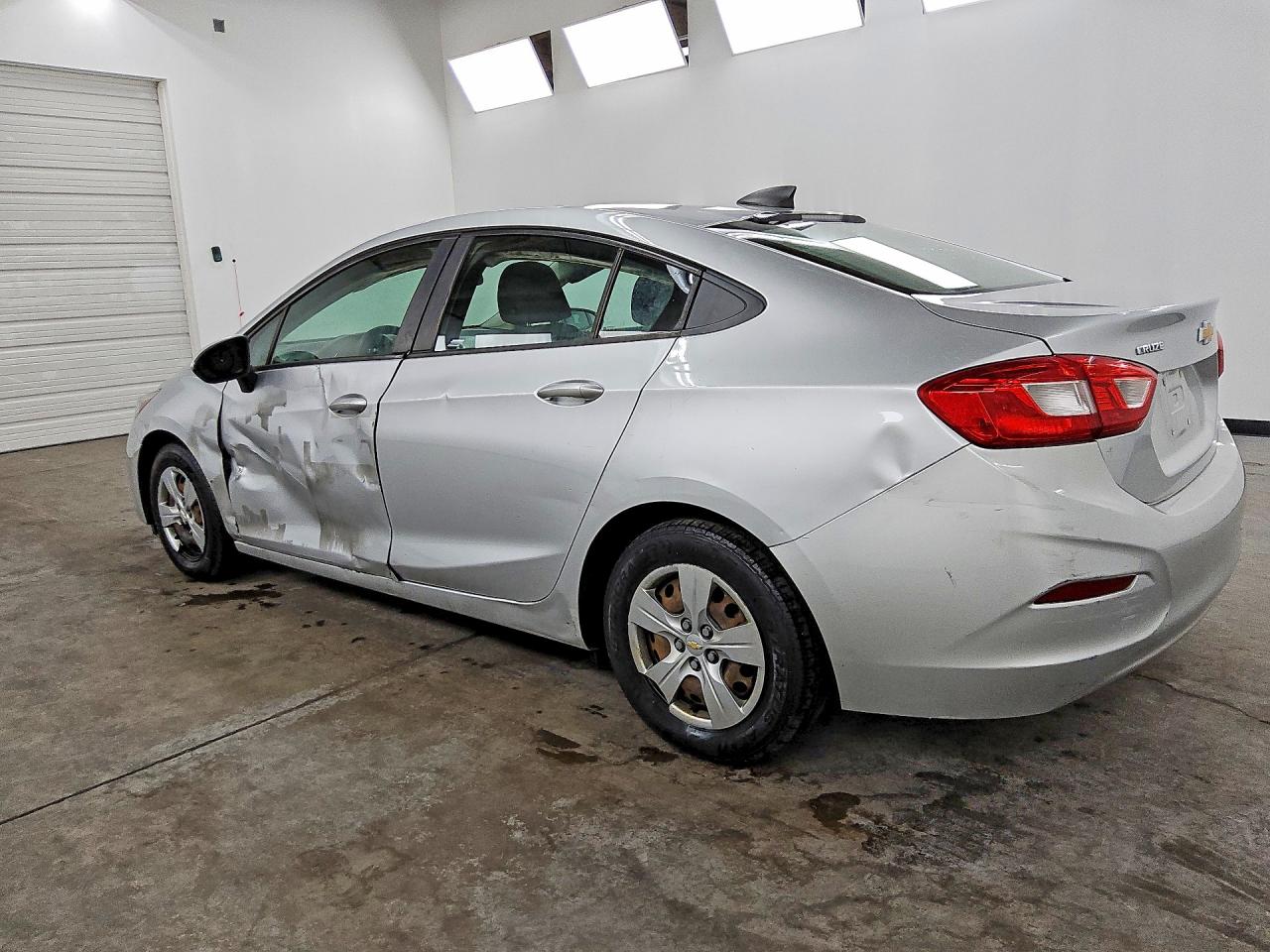 2017 CHEVROLET CRUZE LS — снимка 2