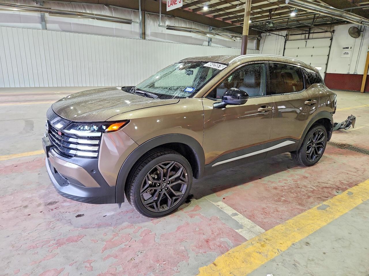 2026 NISSAN KICKS SR