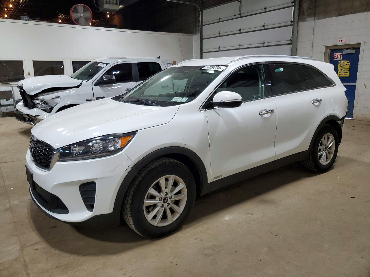 2019 KIA SORENTO LX