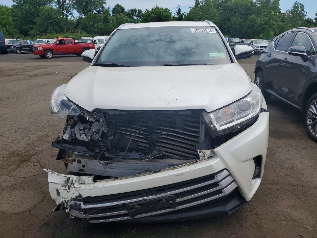 2019 TOYOTA HIGHLANDER XLE — снимка 5