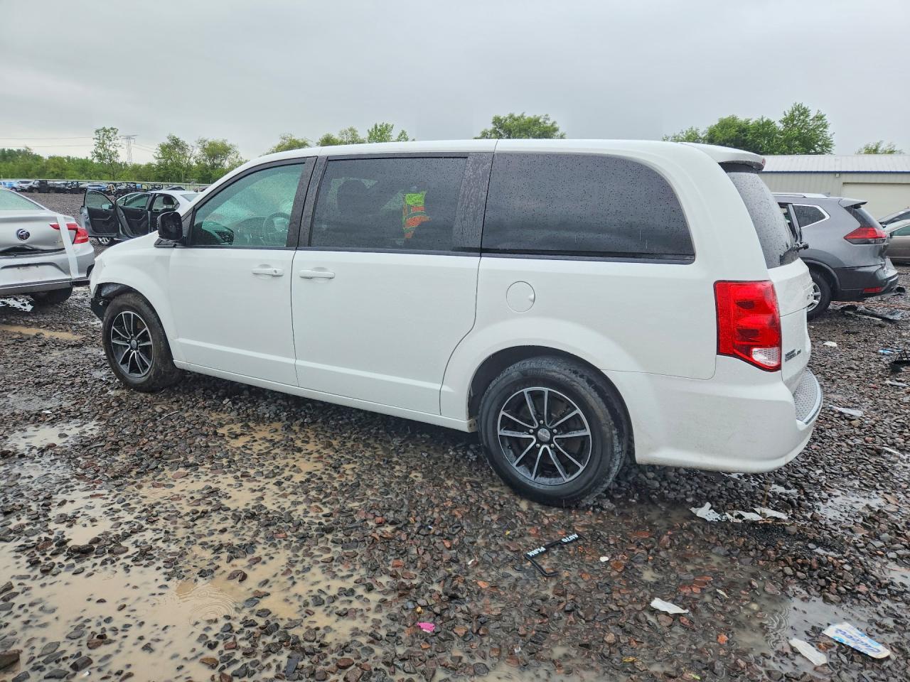2018 DODGE GRAND CARAVAN GT — снимка 2
