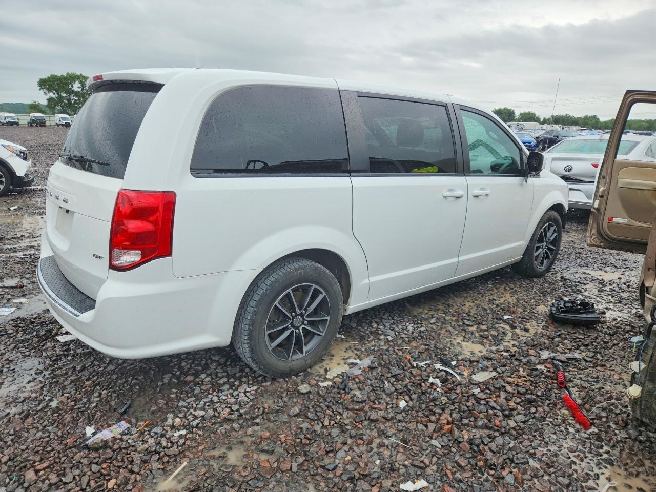 2018 DODGE GRAND CARAVAN GT — снимка 3