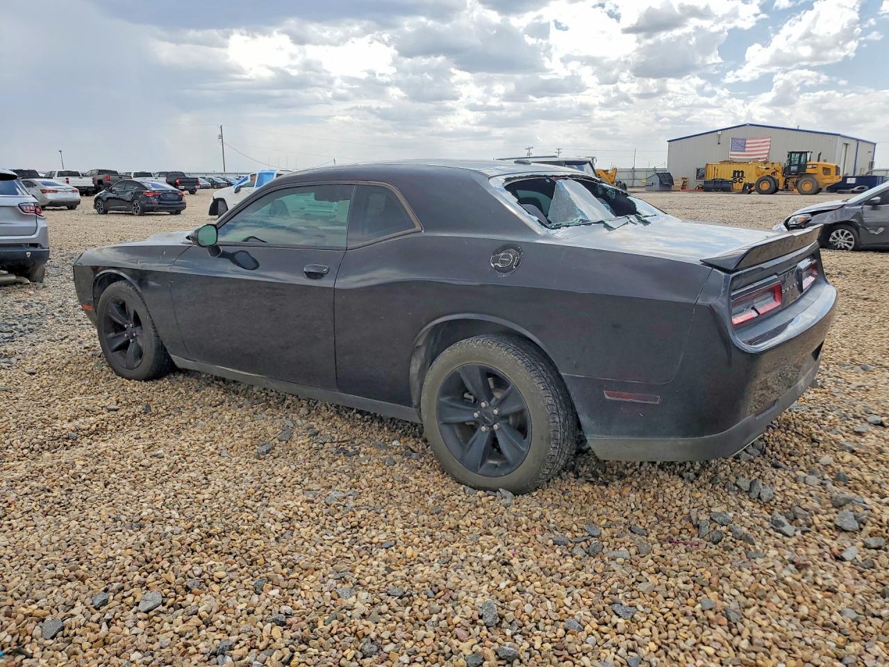 2018 DODGE CHALLENGER SXT — снимка 2