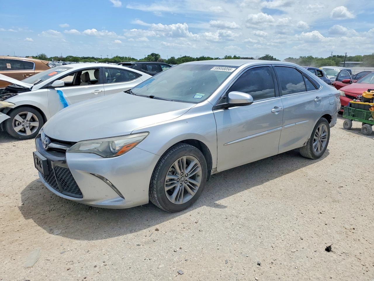 2017 TOYOTA CAMRY SE