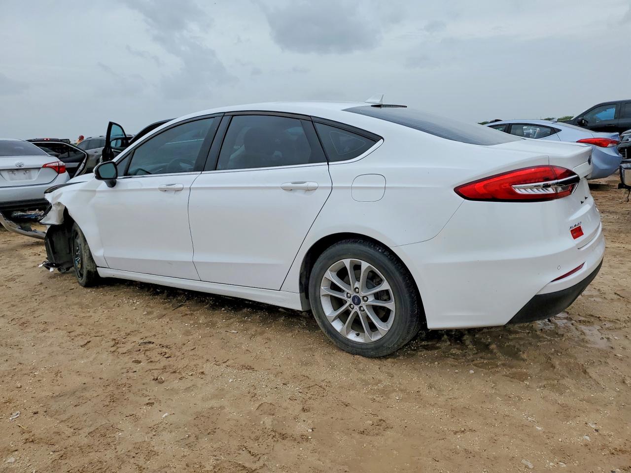 2020 FORD FUSION SE — снимка 2