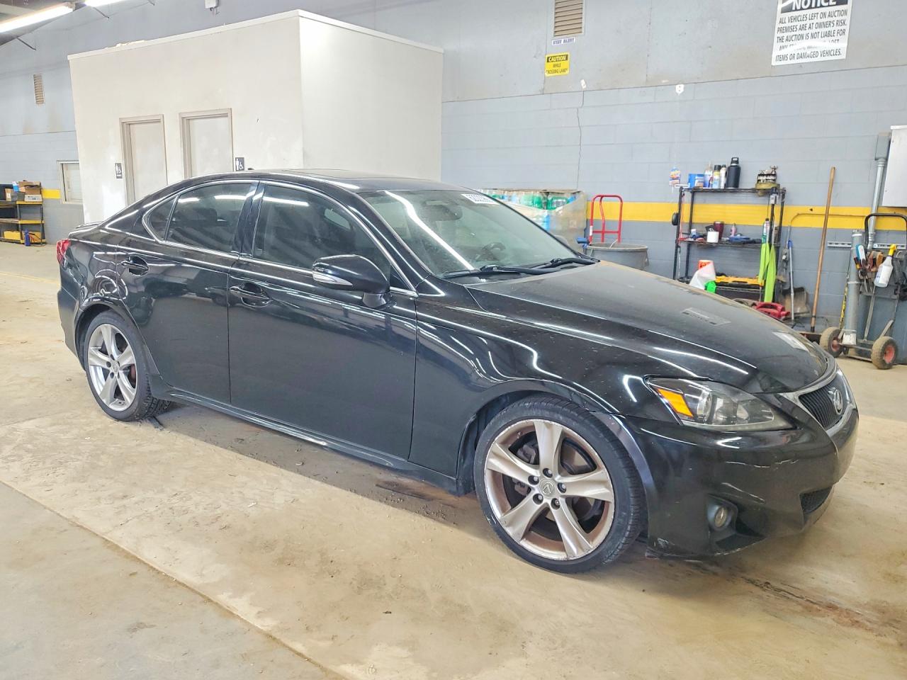 2013 LEXUS IS 250 — снимка 4