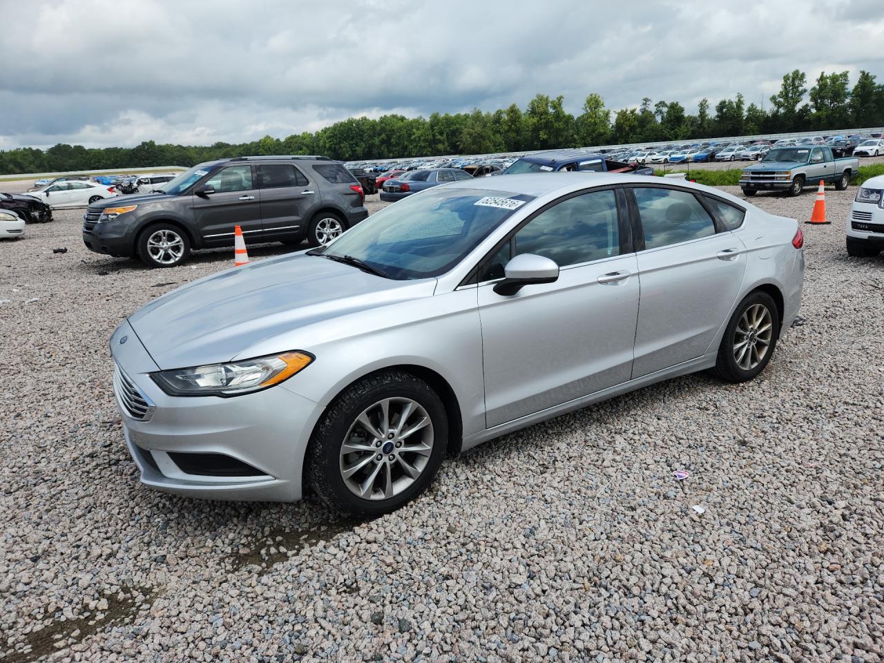 2017 FORD FUSION SE