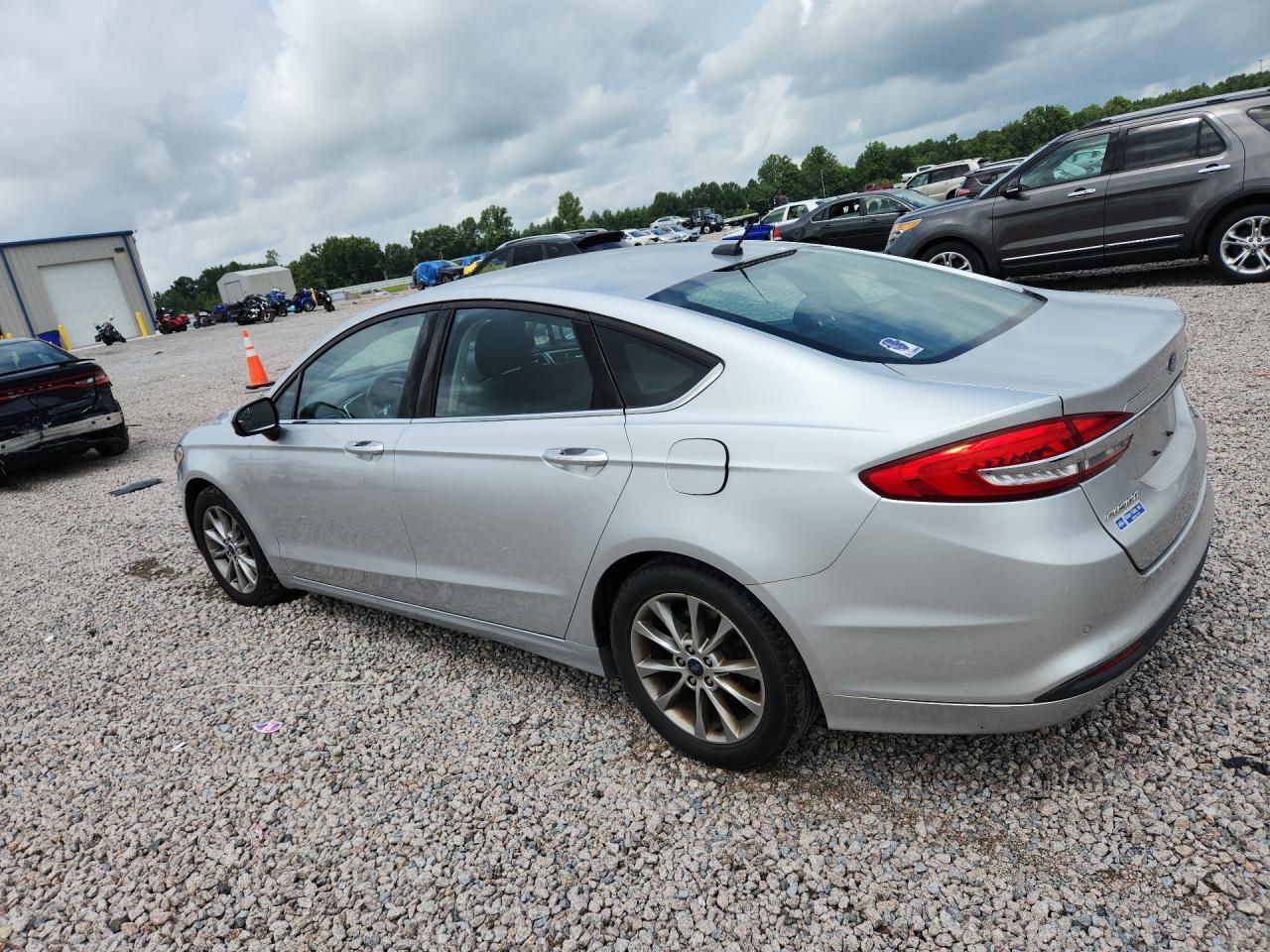 2017 FORD FUSION SE — снимка 2