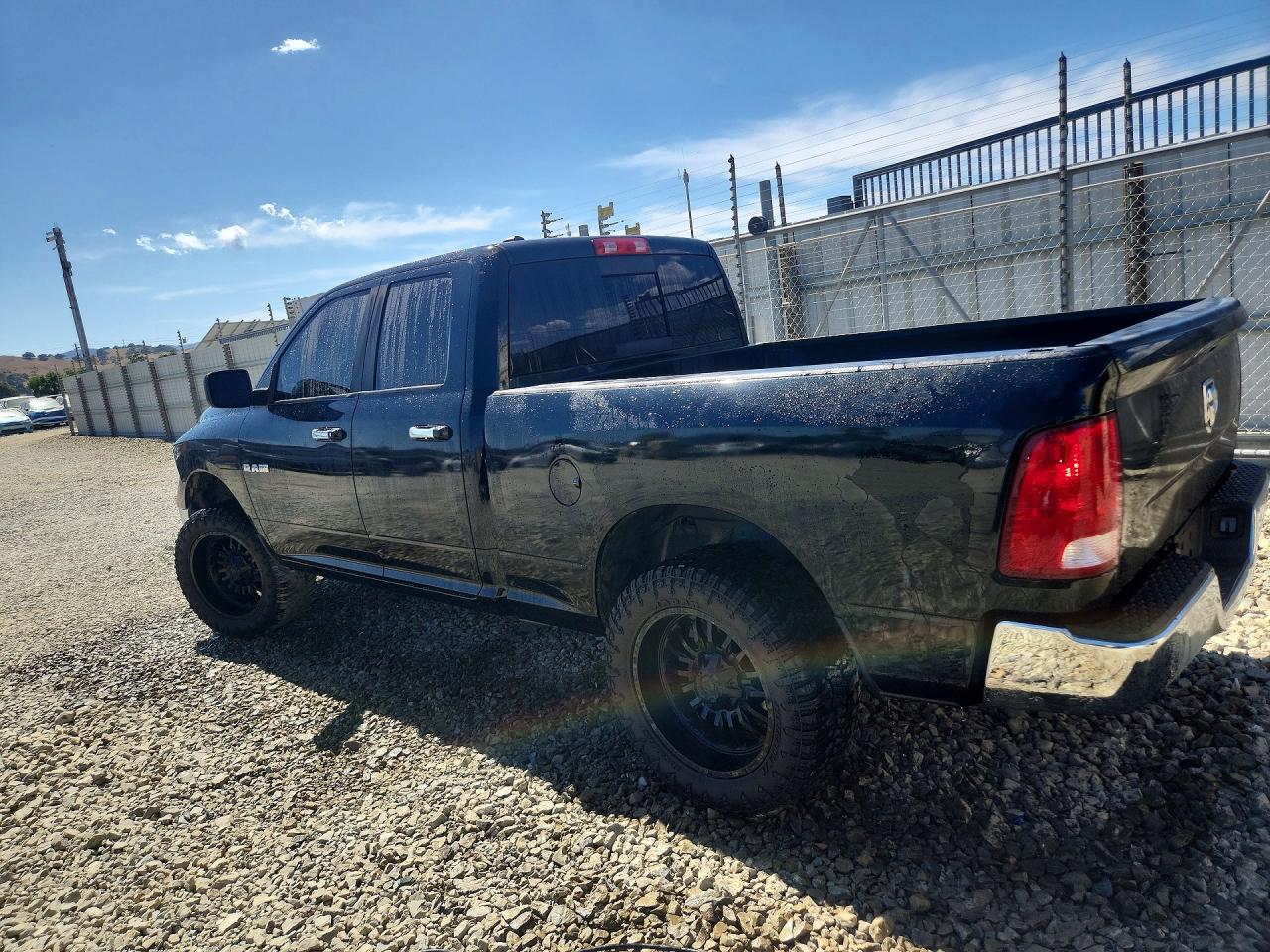 2016 RAM 1500 SLT — снимка 2