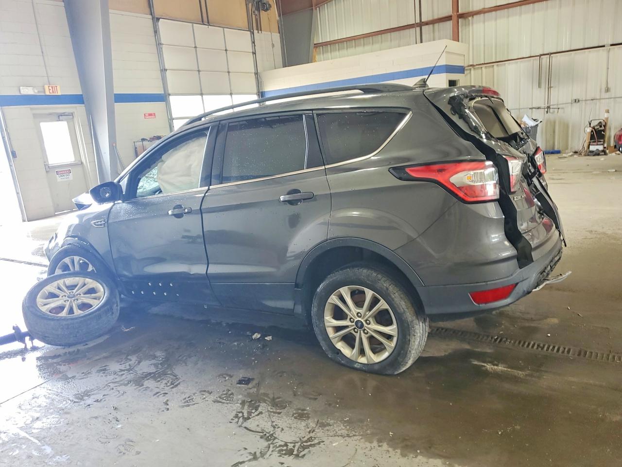 2018 FORD ESCAPE SE — снимка 2