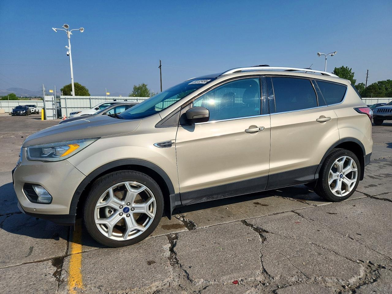 2017 FORD ESCAPE TITANIUM