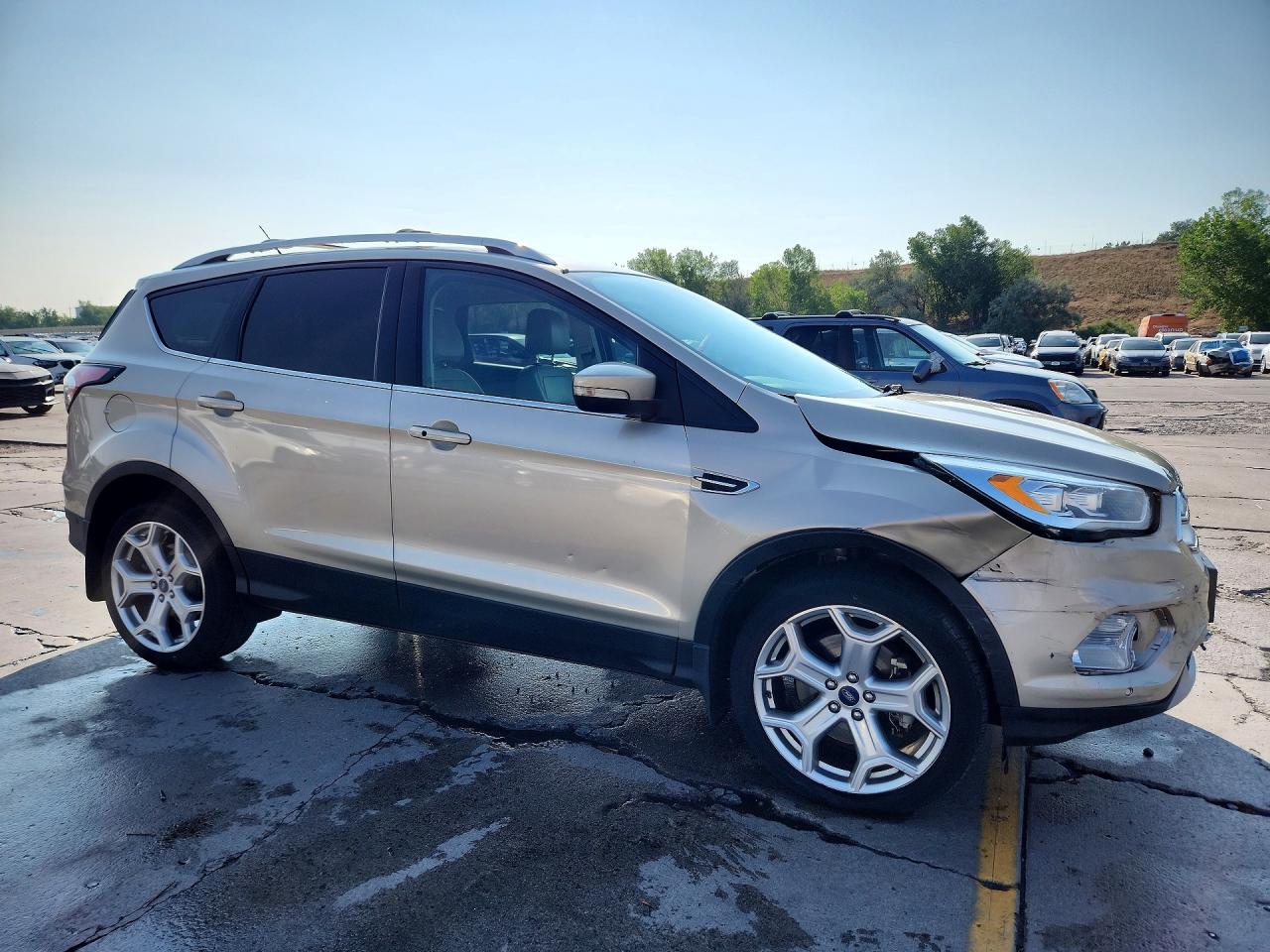 2017 FORD ESCAPE TITANIUM — снимка 4