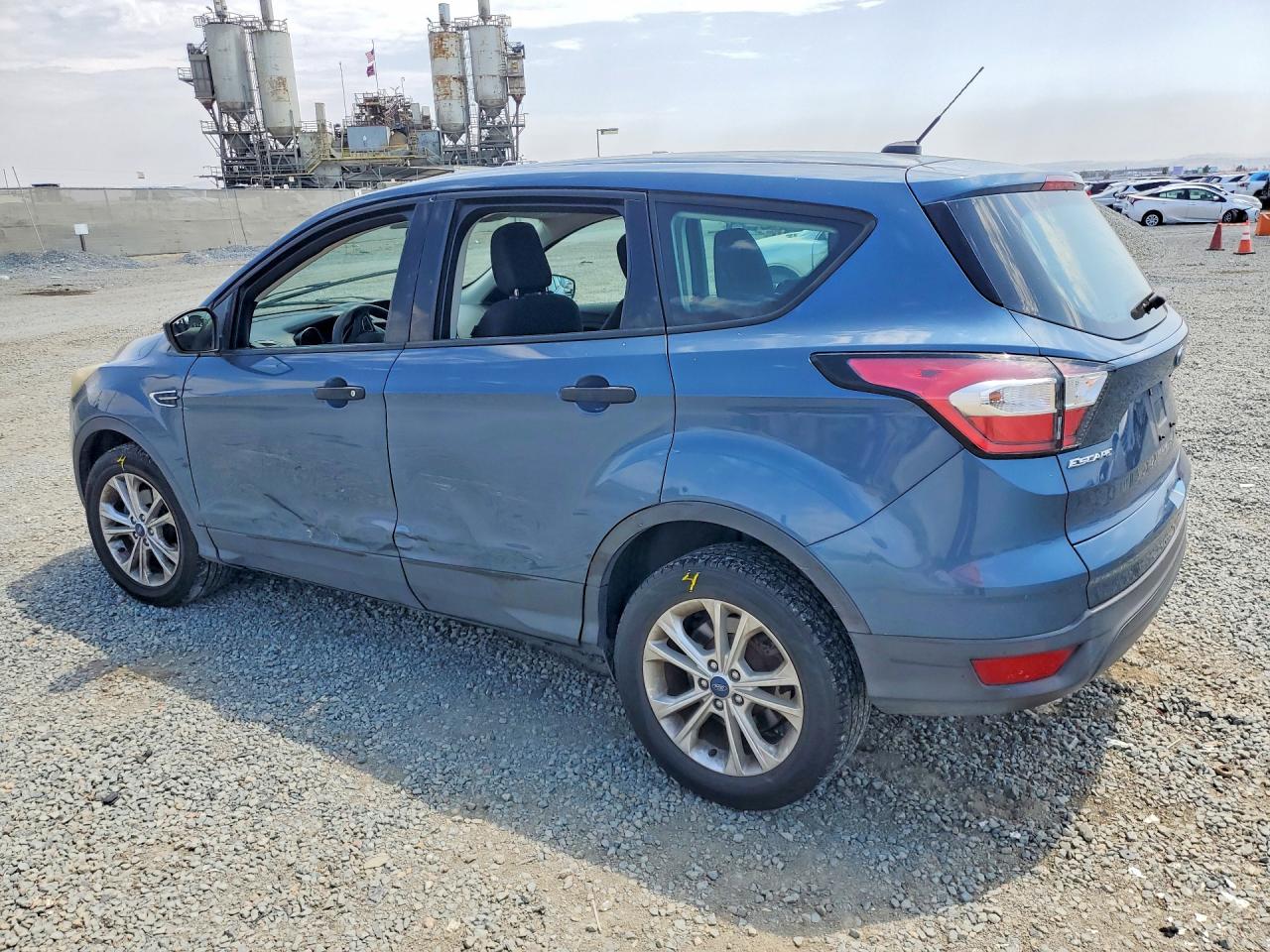 2018 FORD ESCAPE S — снимка 2
