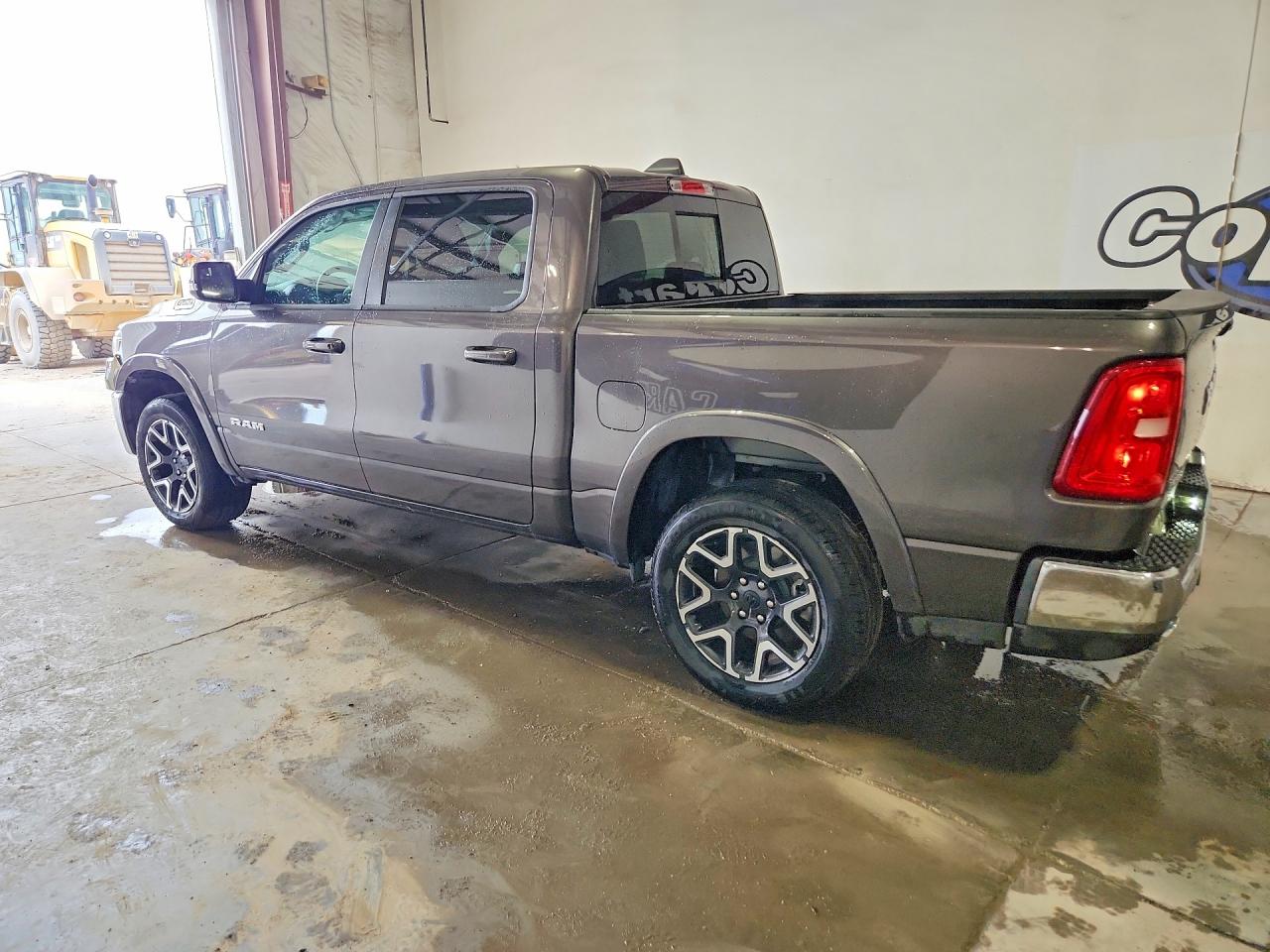 2026 RAM 1500 LARAMIE — снимка 2