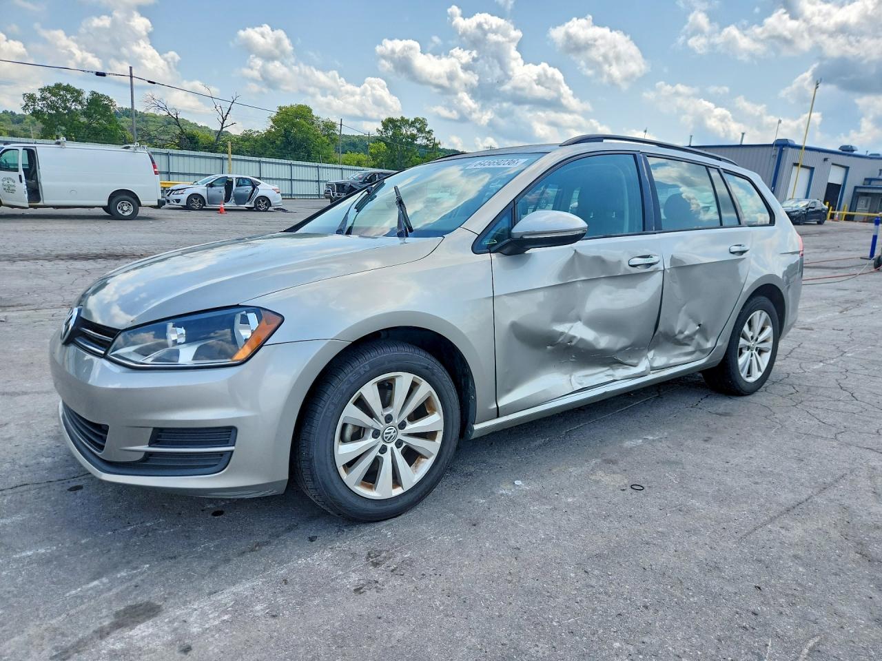 2017 VOLKSWAGEN GOLF SPORTWAGEN S