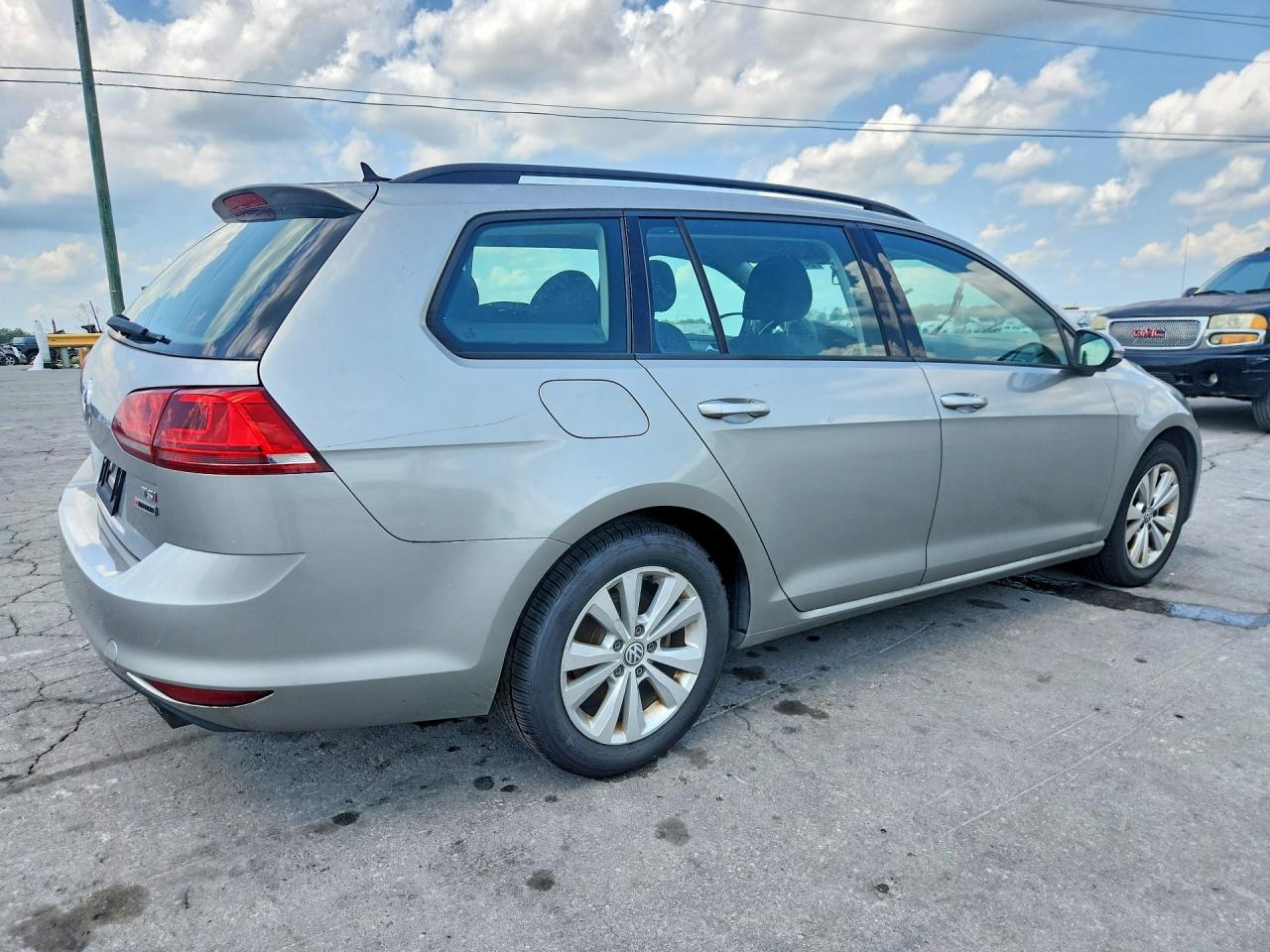 2017 VOLKSWAGEN GOLF SPORTWAGEN S — снимка 3