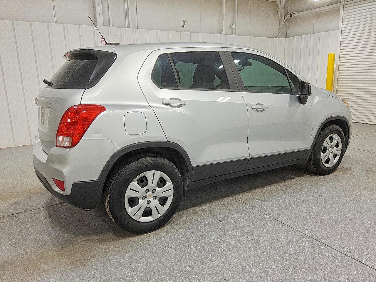 2017 CHEVROLET TRAX LS — снимка 3