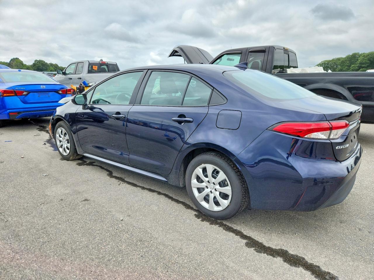 2025 TOYOTA COROLLA LE — снимка 2