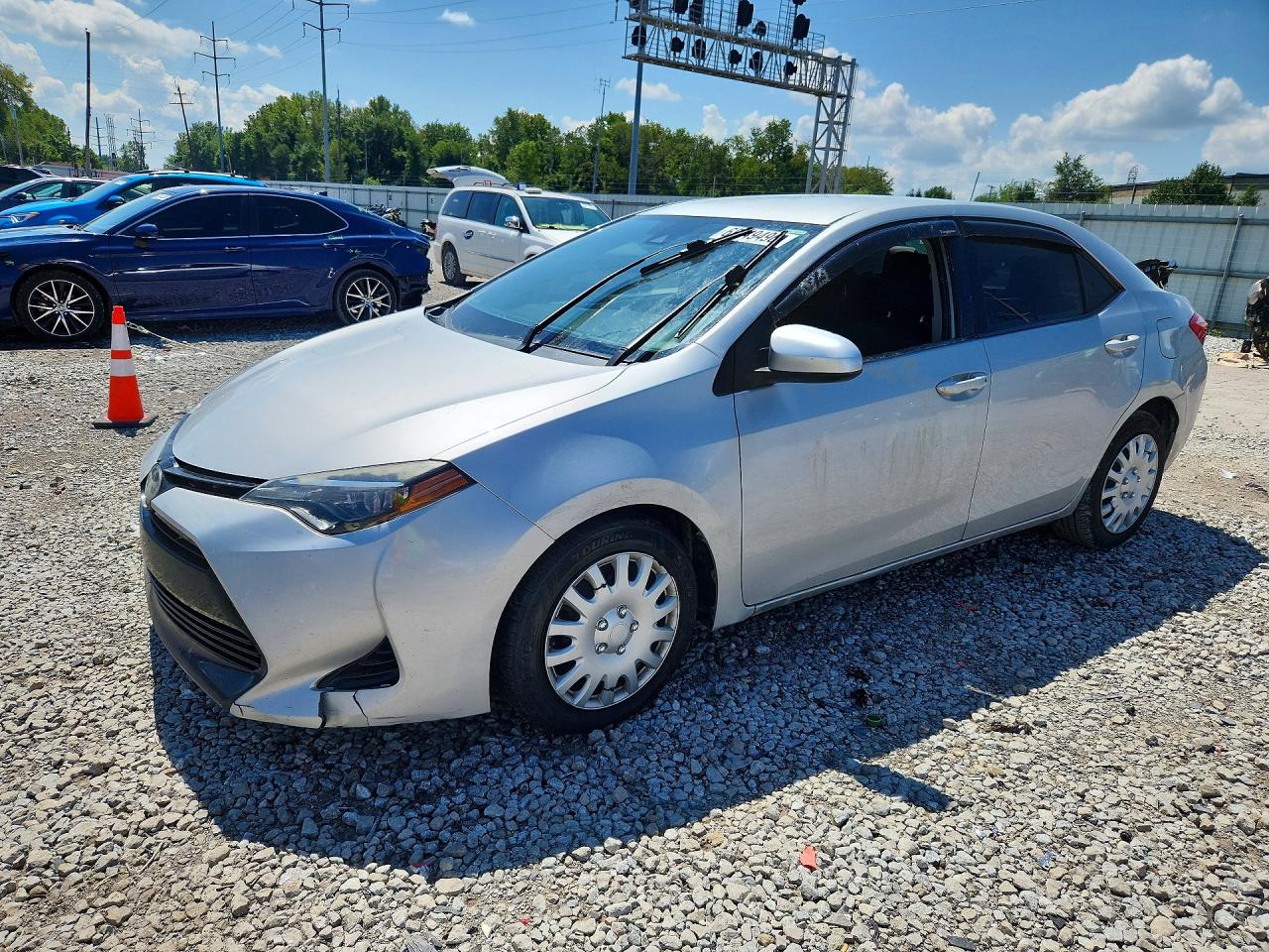 2017 TOYOTA COROLLA LE