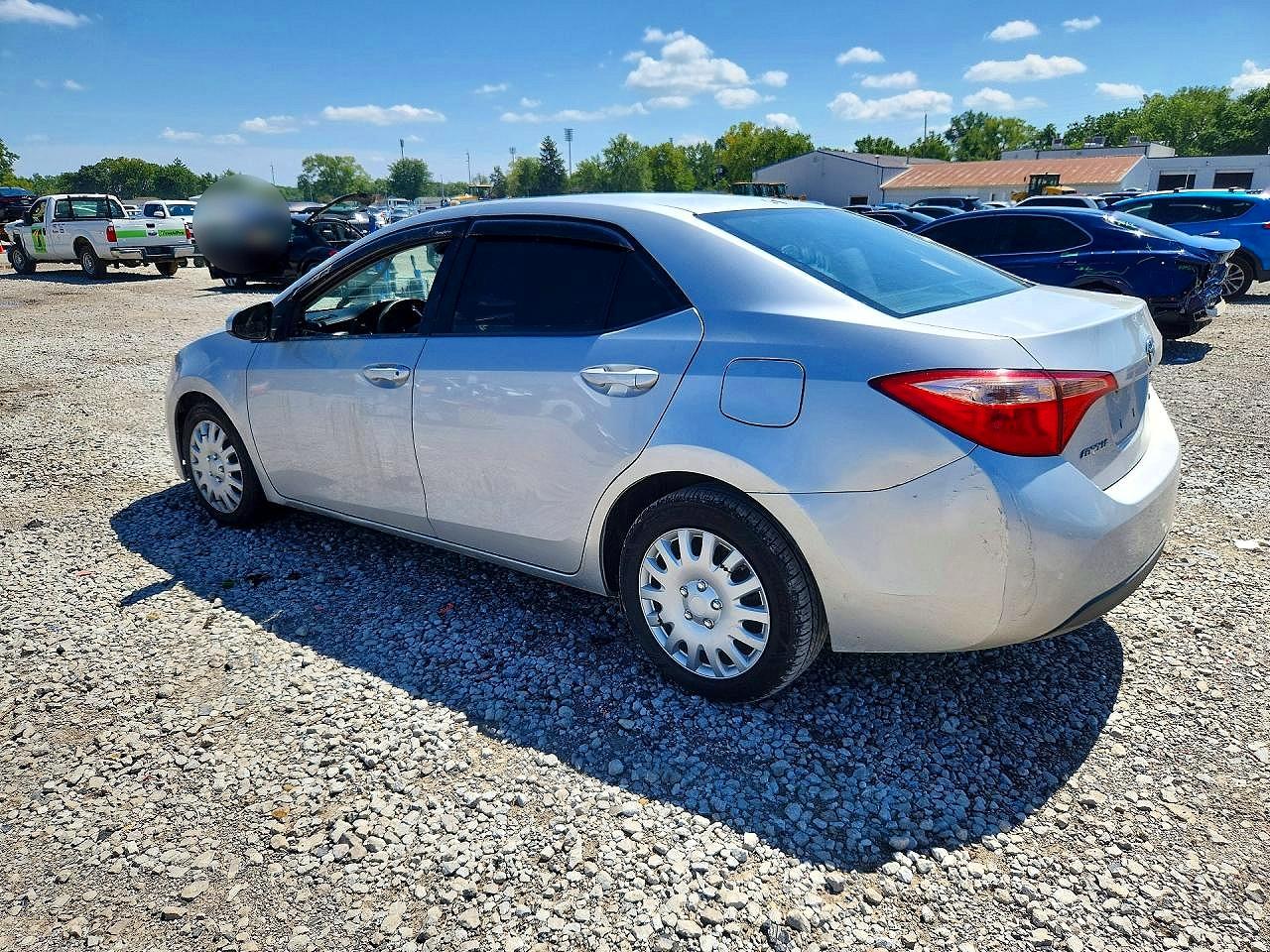2017 TOYOTA COROLLA LE — снимка 2