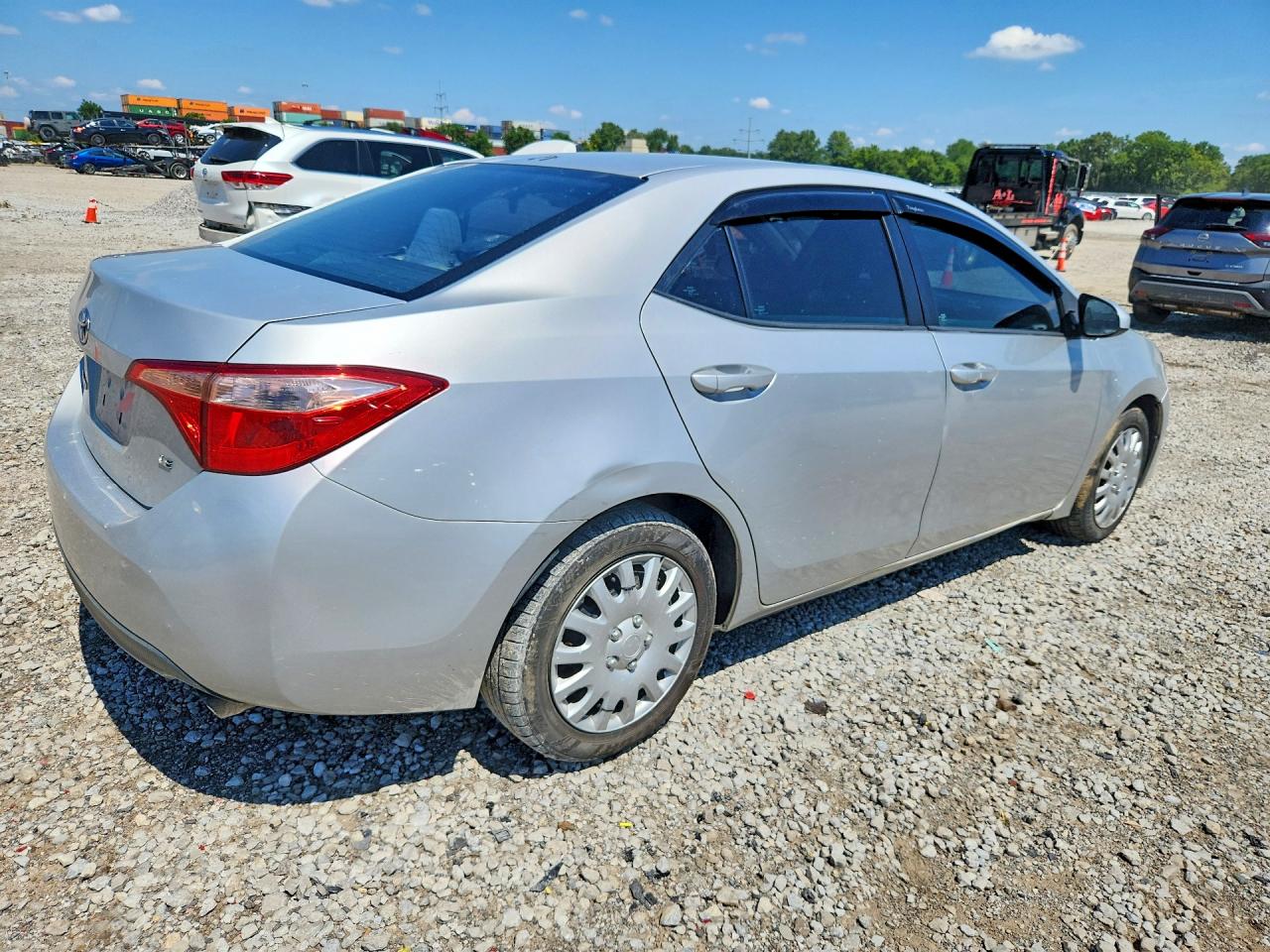 2017 TOYOTA COROLLA LE — снимка 3