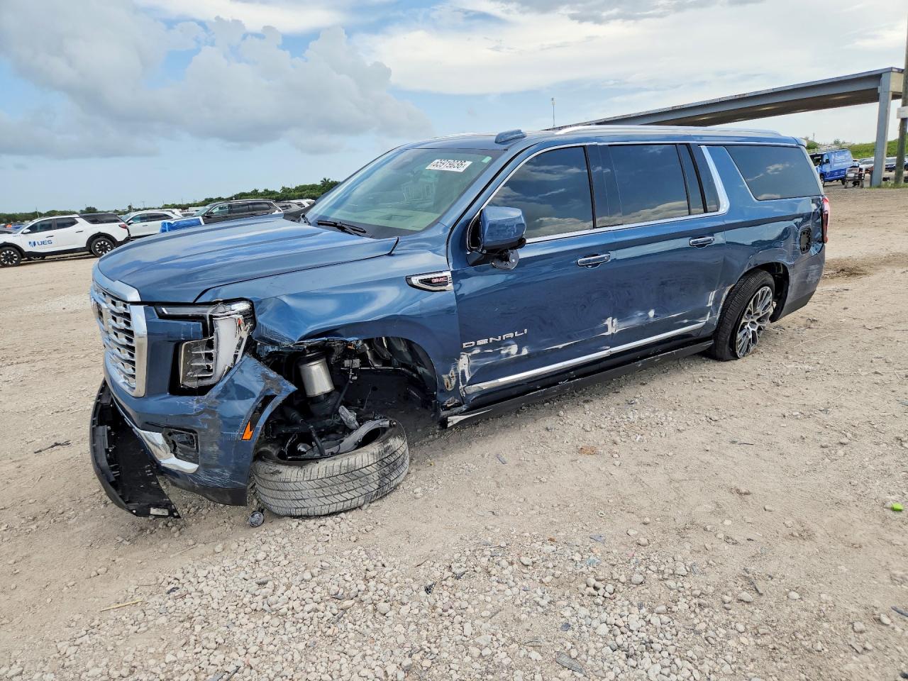 2025 GMC YUKON XL DENALI
