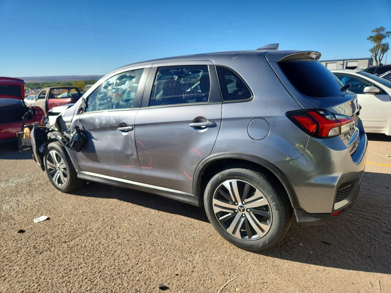 2026 MITSUBISHI OUTLANDER SPORT S/SE — снимка 2