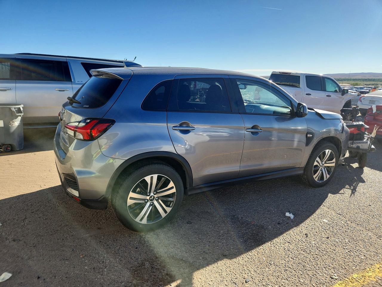 2026 MITSUBISHI OUTLANDER SPORT S/SE — снимка 3