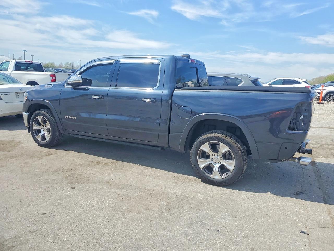 2020 RAM 1500 LARAMIE — снимка 2
