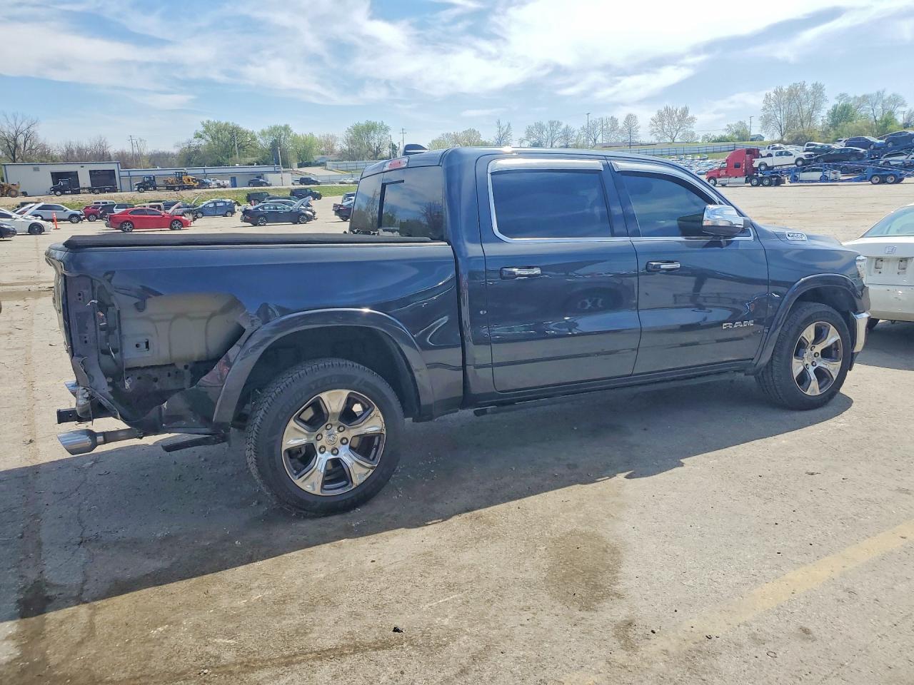 2020 RAM 1500 LARAMIE — снимка 3