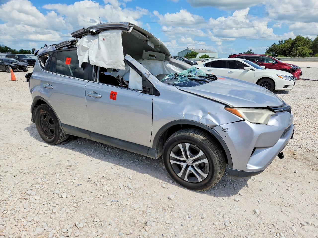 2017 TOYOTA RAV4 LE — снимка 4
