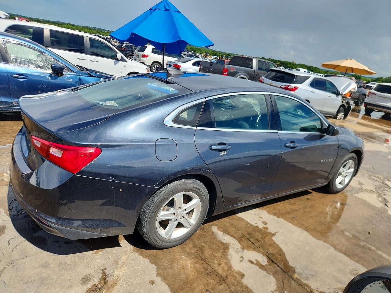 2020 CHEVROLET MALIBU LS — снимка 3