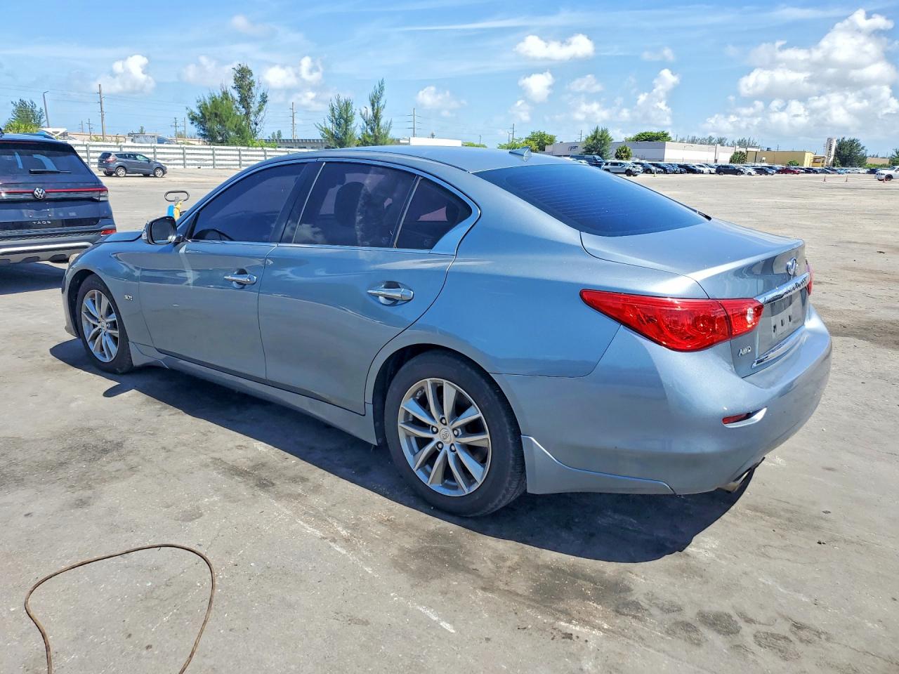 2017 INFINITI Q50 3.0T PREMIUM — снимка 2