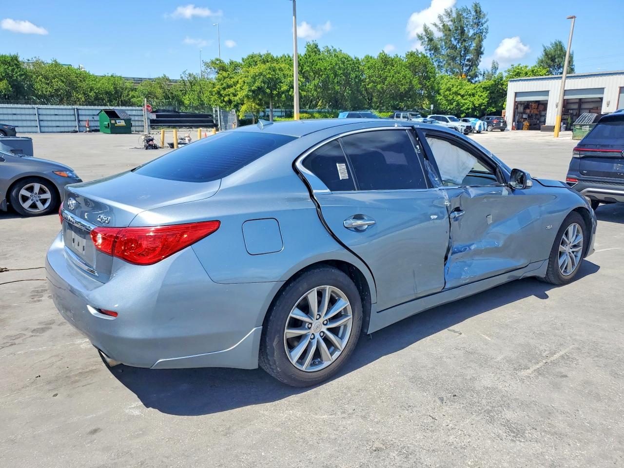 2017 INFINITI Q50 3.0T PREMIUM — снимка 3