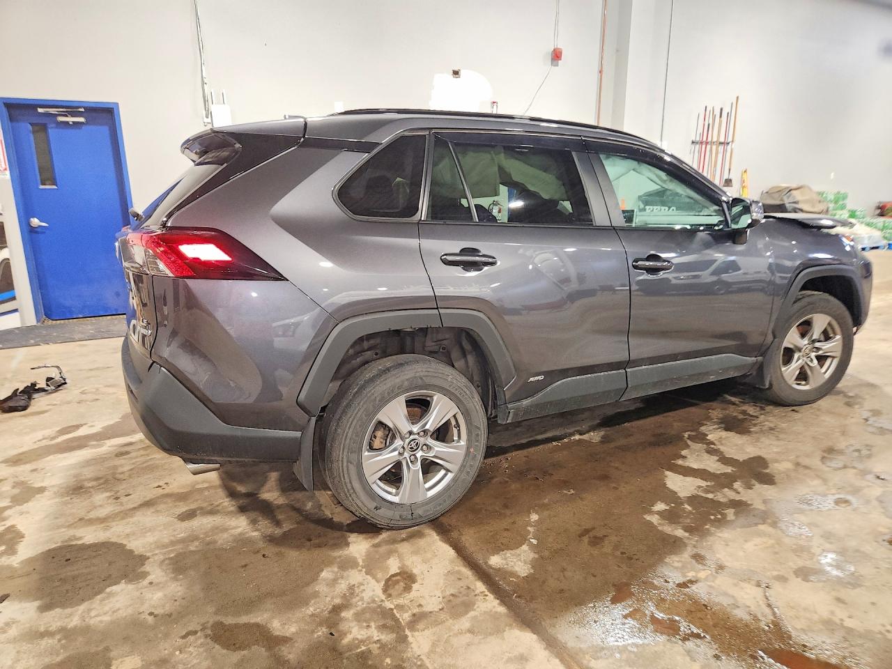 2024 TOYOTA RAV4 LE — снимка 3