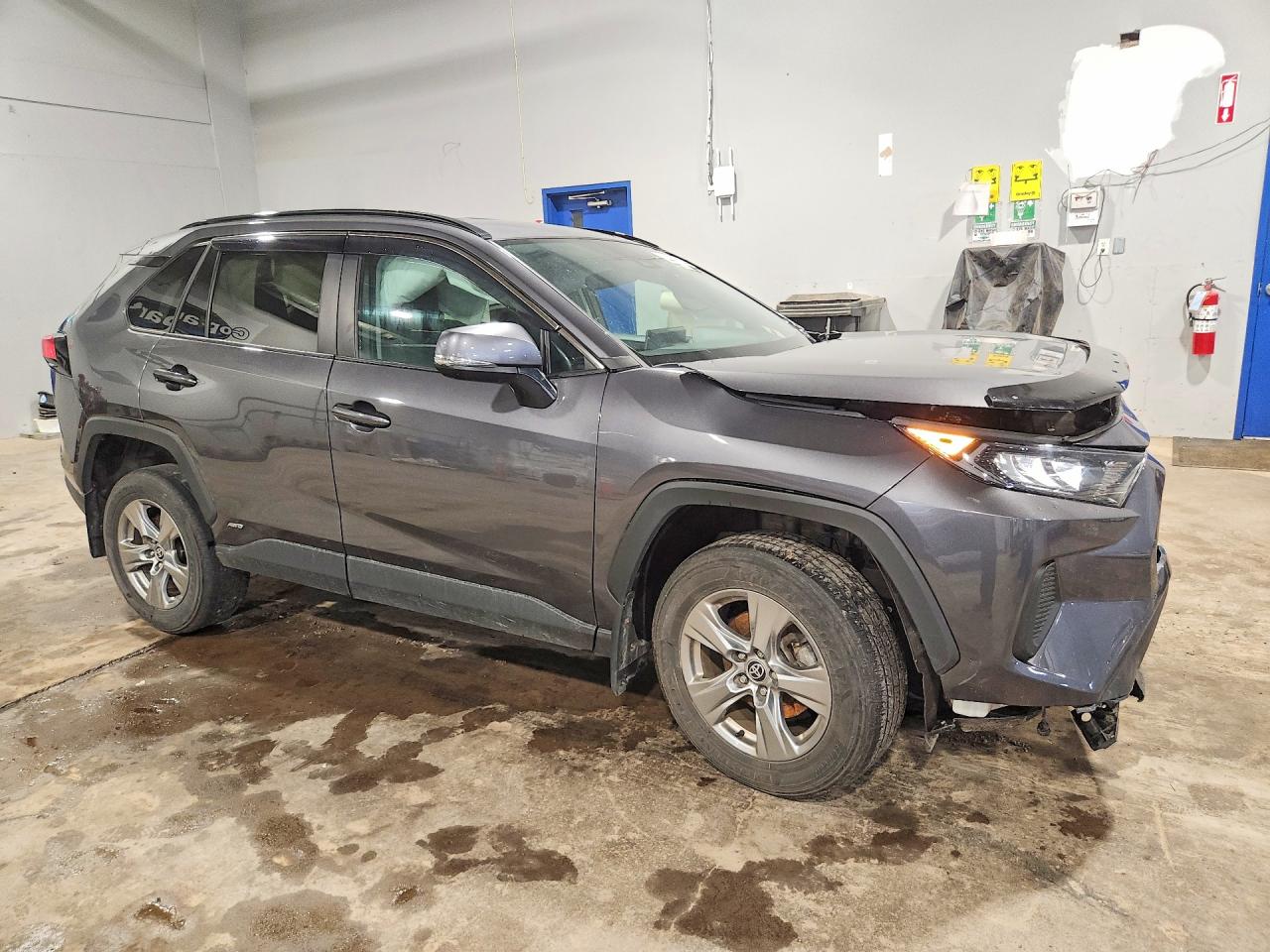 2024 TOYOTA RAV4 LE — снимка 4