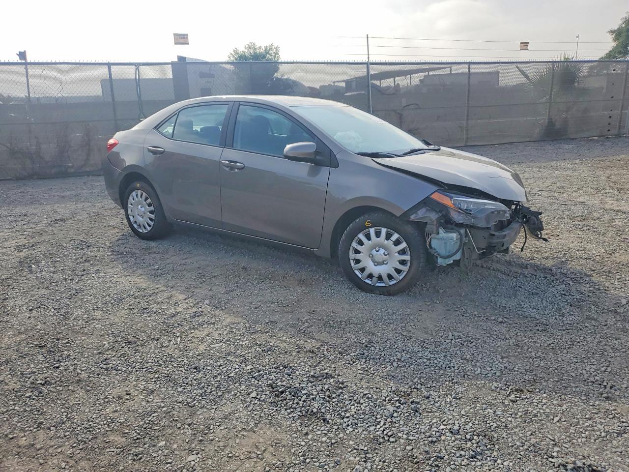 2019 TOYOTA COROLLA LE — снимка 4