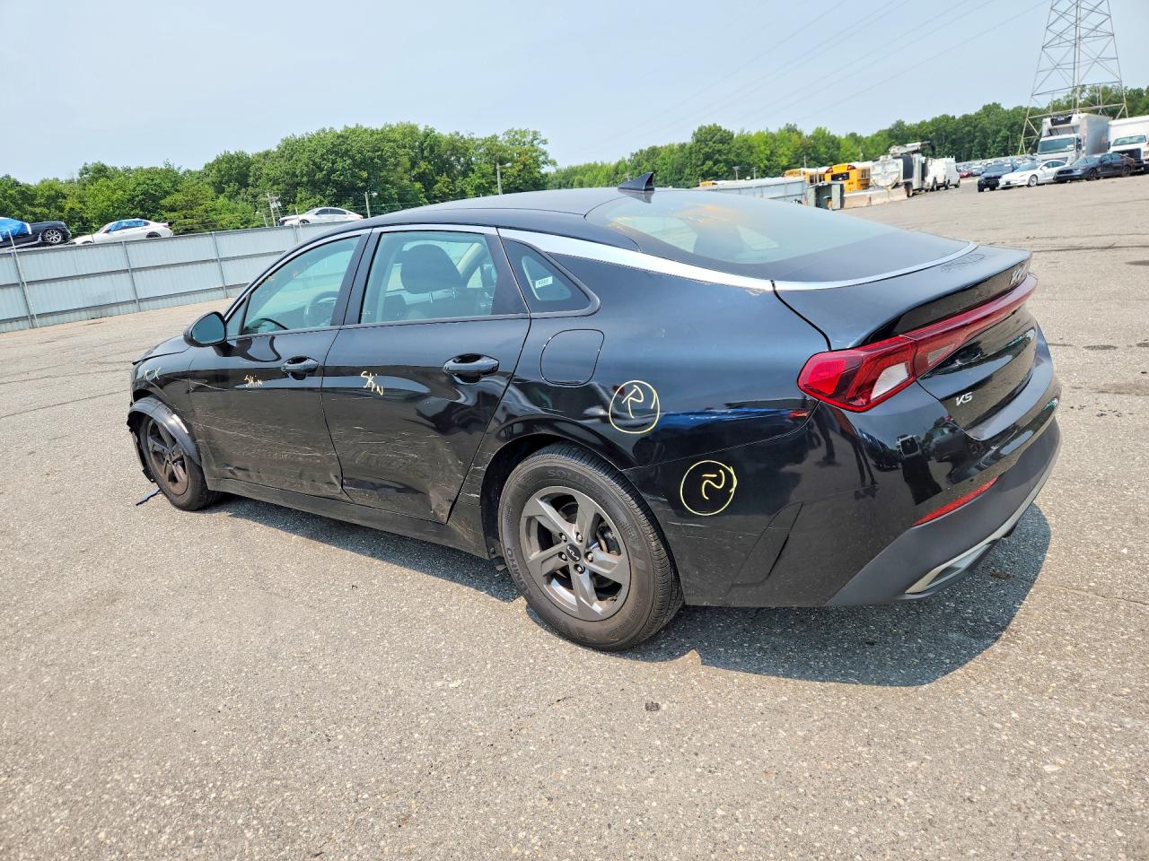 2023 KIA K5 LXS — снимка 2