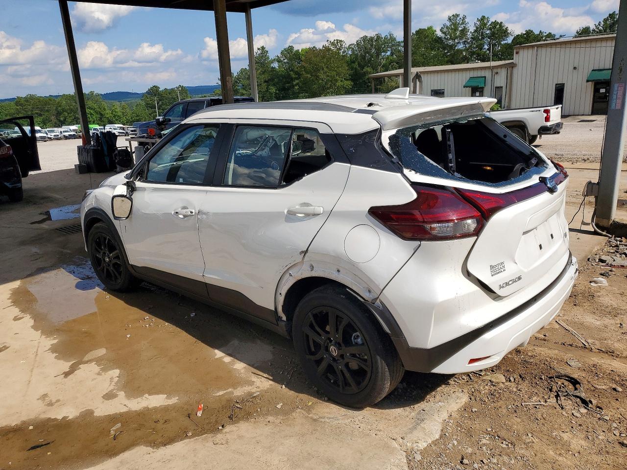 2021 NISSAN KICKS SV — снимка 2