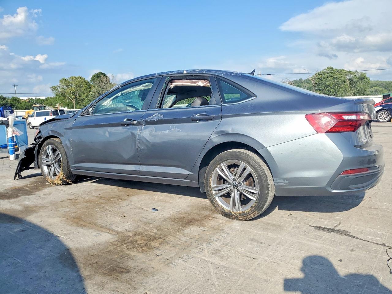 2024 VOLKSWAGEN JETTA SE — снимка 2
