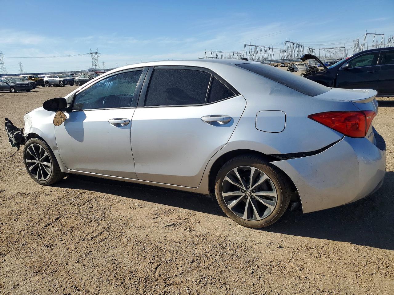 2017 TOYOTA COROLLA XSE — снимка 2