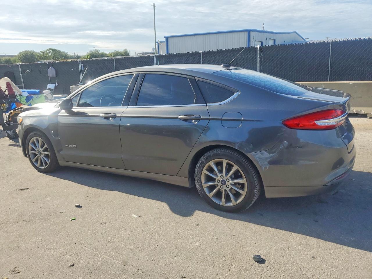 2017 FORD FUSION SE HYBRID — снимка 2