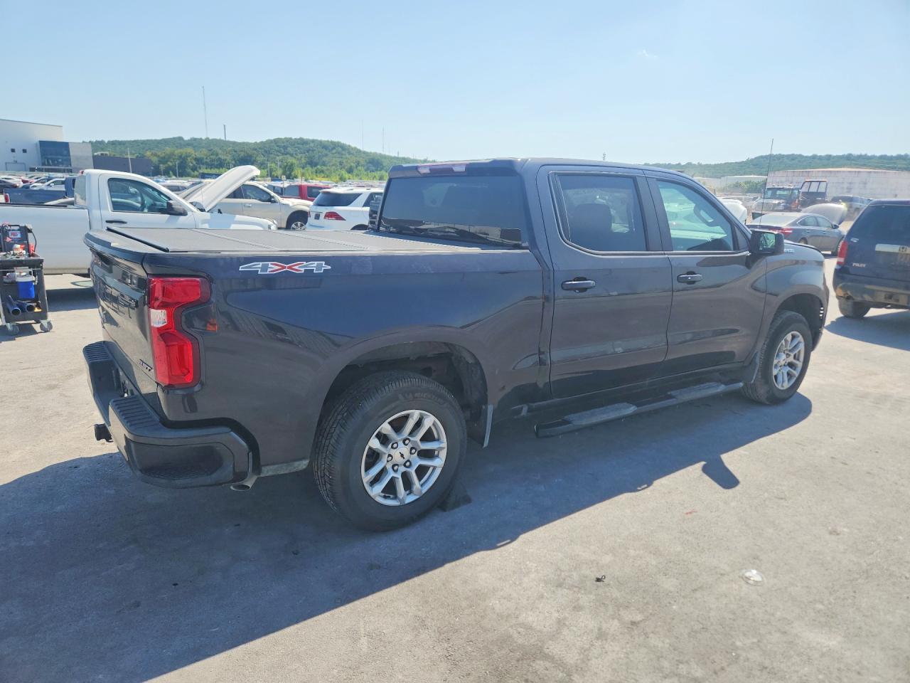2022 CHEVROLET SILVERADO K1500 RST — снимка 3