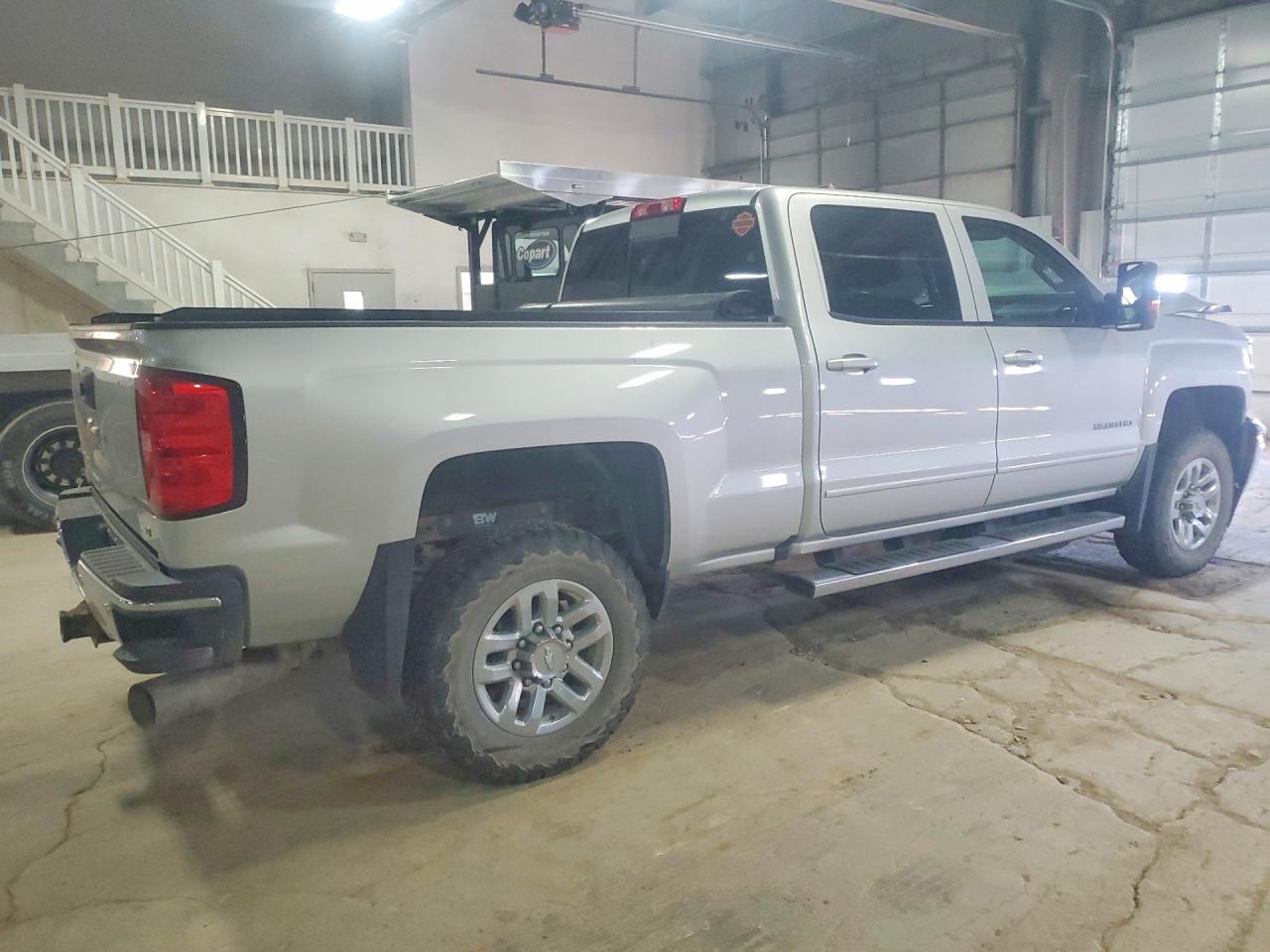 2017 CHEVROLET SILVERADO K3500 LT — снимка 3