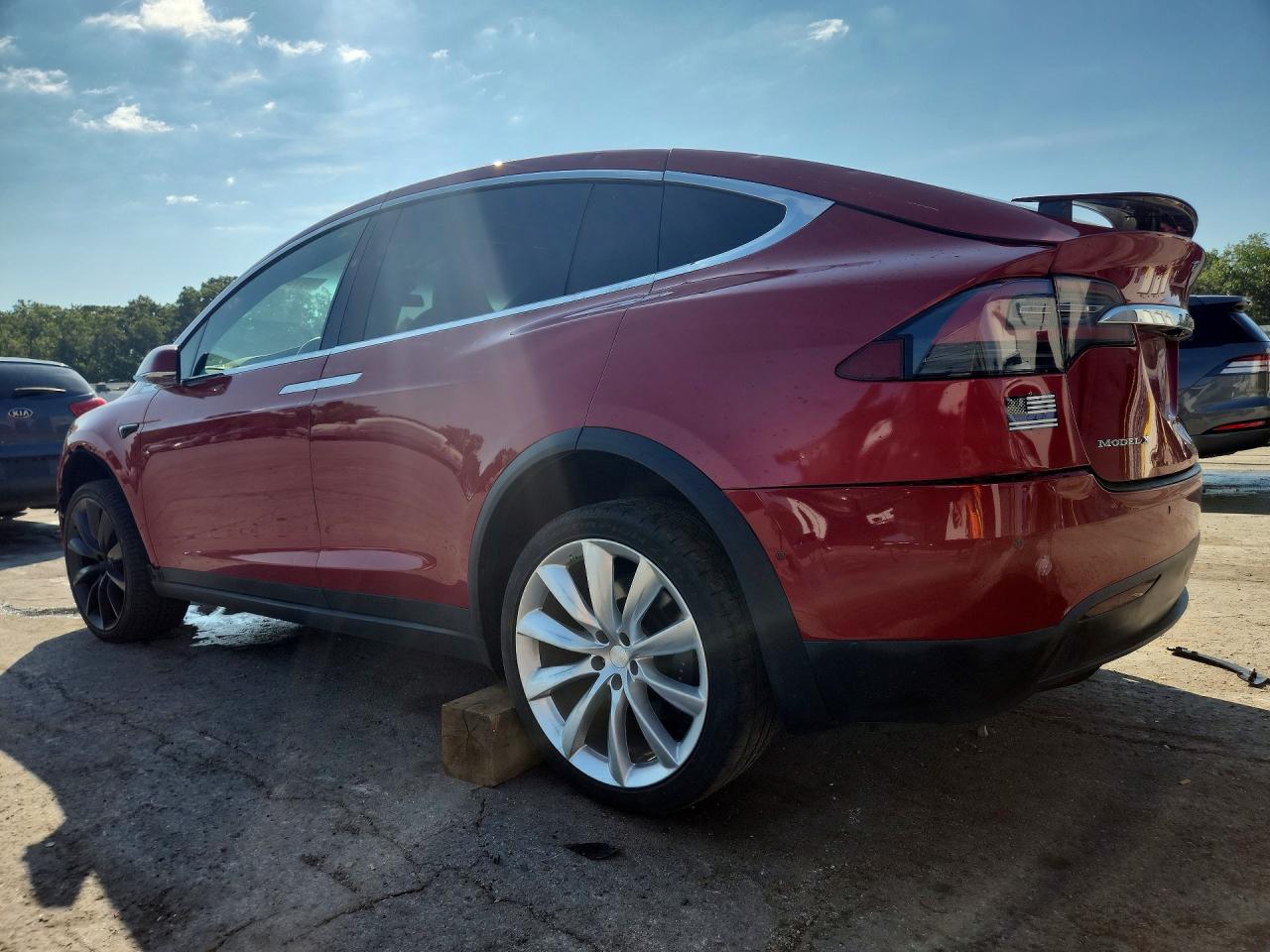 2019 TESLA MODEL X — снимка 2