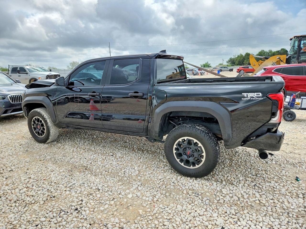 2024 TOYOTA TACOMA TRD OFF-ROAD — снимка 2
