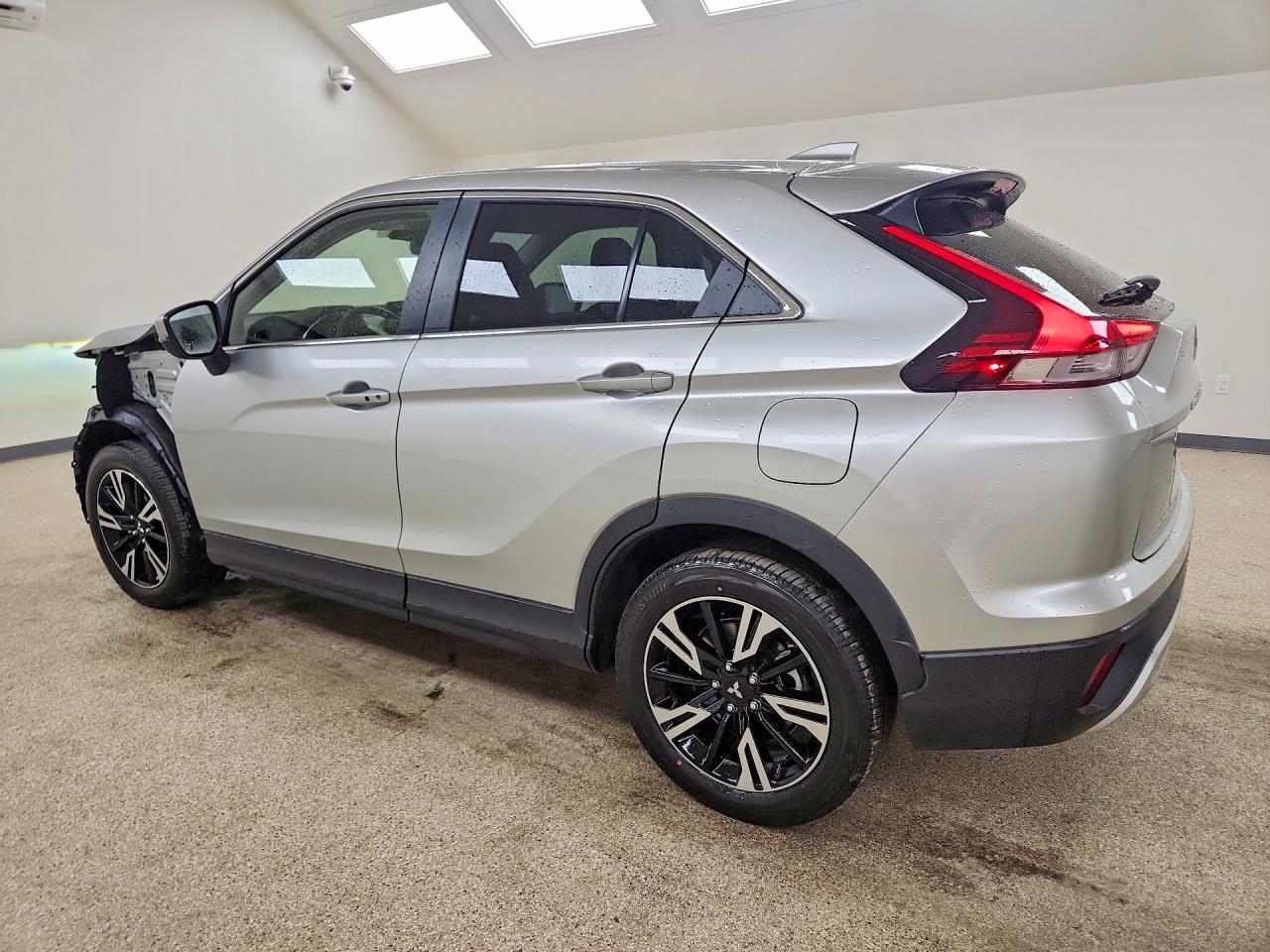 2026 MITSUBISHI ECLIPSE CROSS SE — снимка 2