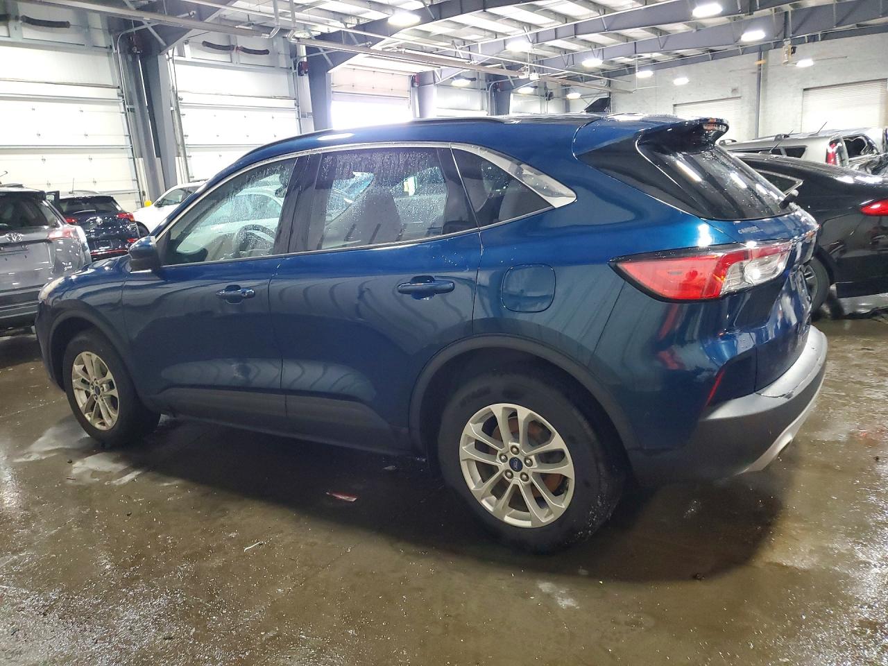2020 FORD ESCAPE SE — снимка 2