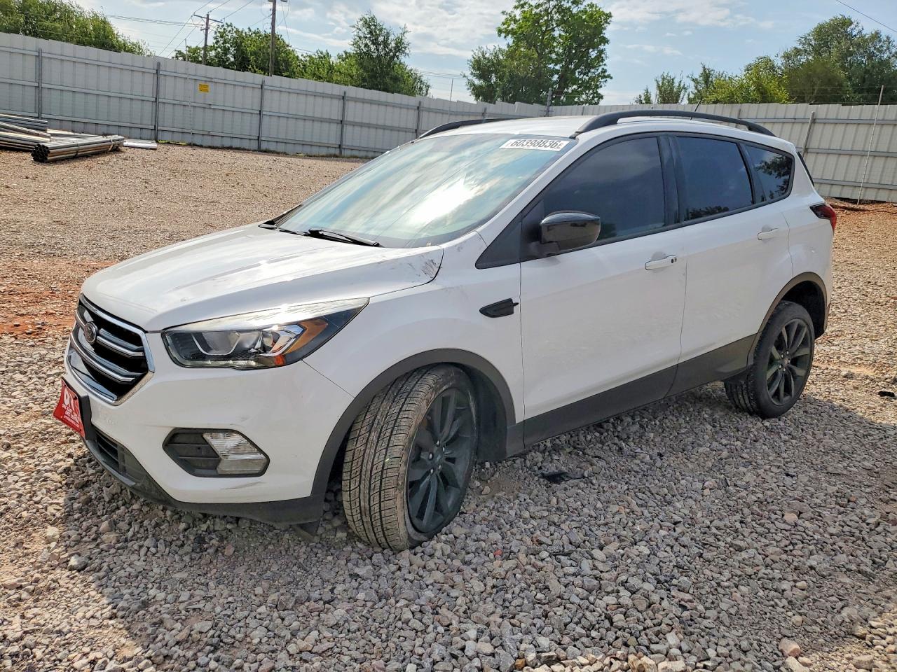 2019 FORD ESCAPE SE